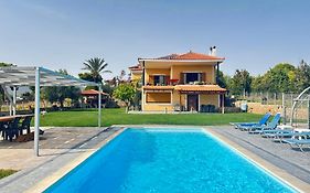 Athens Countryside Resort With Pool